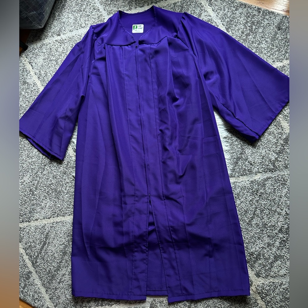 Herff Jones graduation gown